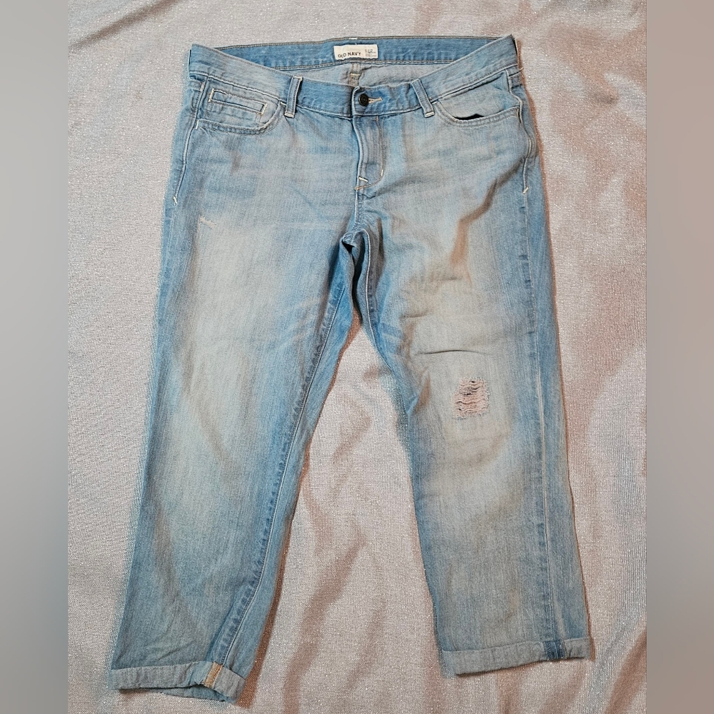 Old Navy Light Washed Rolled Hem Jeans Cropped Med Rise Size 12 - Picture 7 of 10